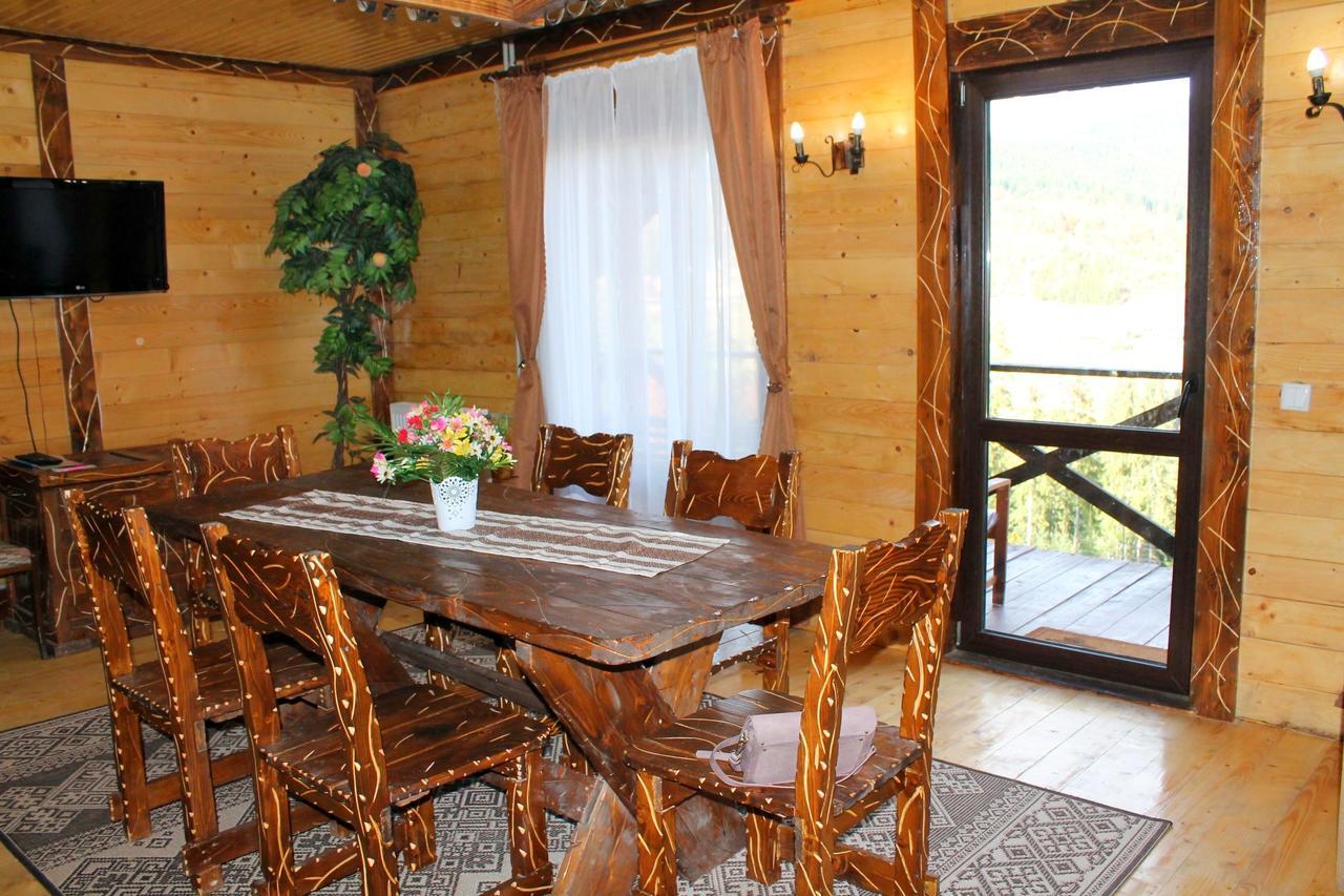 Szlachta Cottage Bukovel Bagian luar foto