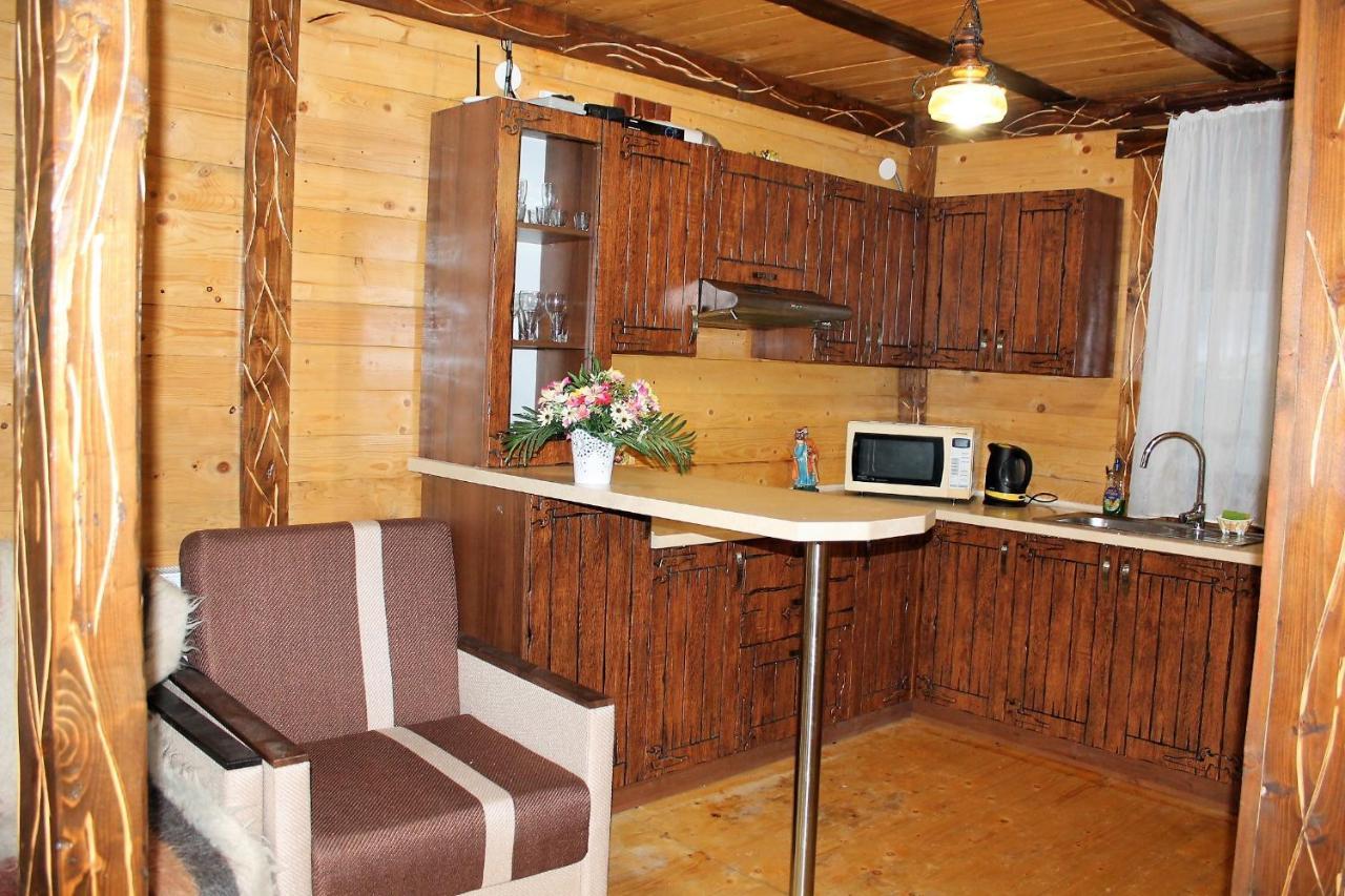 Szlachta Cottage Bukovel Bagian luar foto