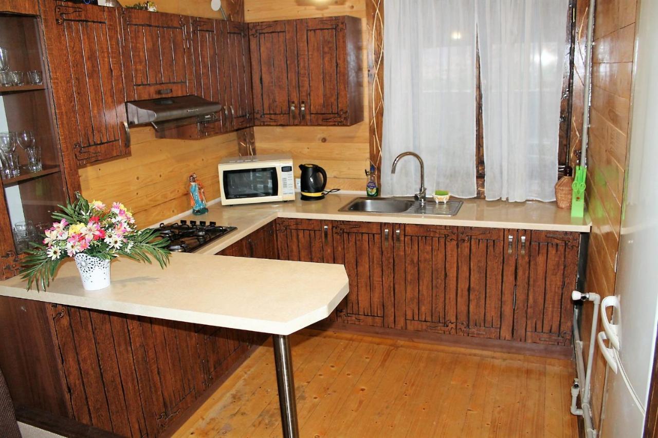 Szlachta Cottage Bukovel Bagian luar foto